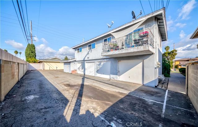 15821 S Myrtle, Tustin, CA 92780