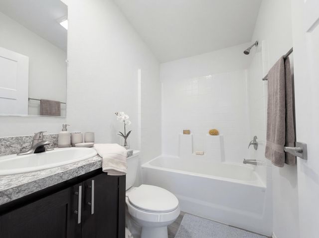 3966 S Pacific Highway 81, Medford, OR 97501