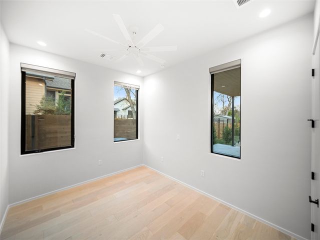 2107 Brackenridge ST 2, Austin, TX 78704