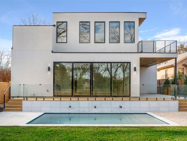 2107 Brackenridge ST 2, Austin, TX 78704