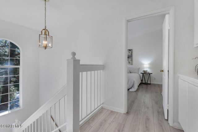 640 Indian Oak Lane 106, Oak Park, CA 91377