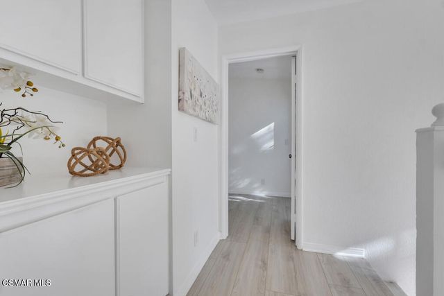 640 Indian Oak Lane 106, Oak Park, CA 91377