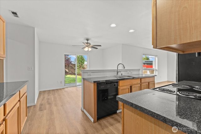 12124 130th Street E, Puyallup, WA 98374