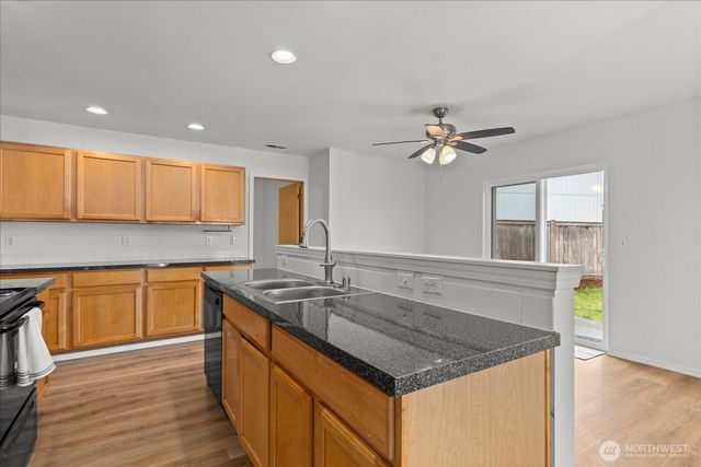 12124 130th Street E, Puyallup, WA 98374