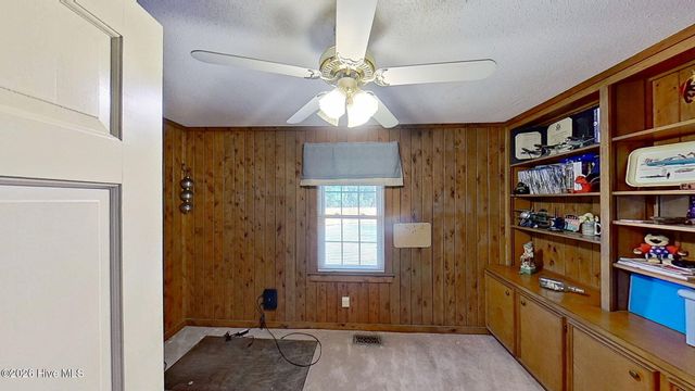 904 Hidden Drive, New Bern, NC 28562