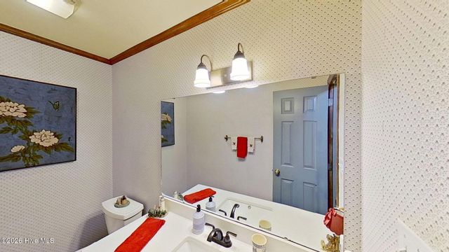 904 Hidden Drive, New Bern, NC 28562