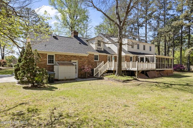 904 Hidden Drive, New Bern, NC 28562