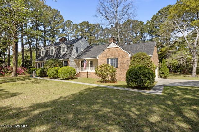 904 Hidden Drive, New Bern, NC 28562