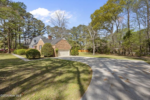 904 Hidden Drive, New Bern, NC 28562