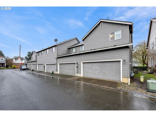 308 Ne NEWHOUSE Rd, Vancouver, WA 98663