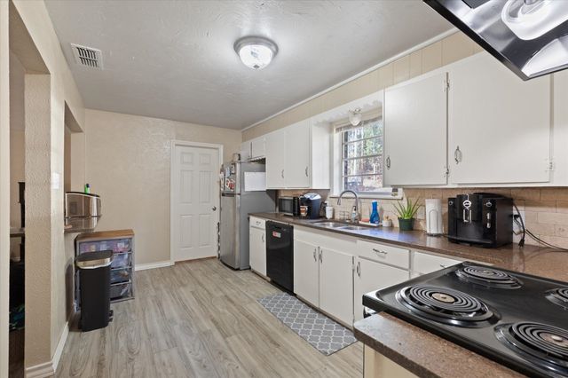 312 Solti Dr, Longview, TX 75605