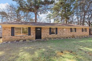 312 Solti Dr, Longview, TX 75605