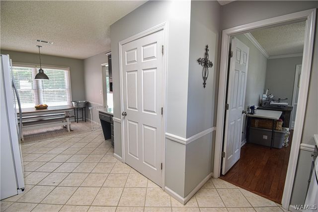 6127 Hibiscus, Northport, AL 35473