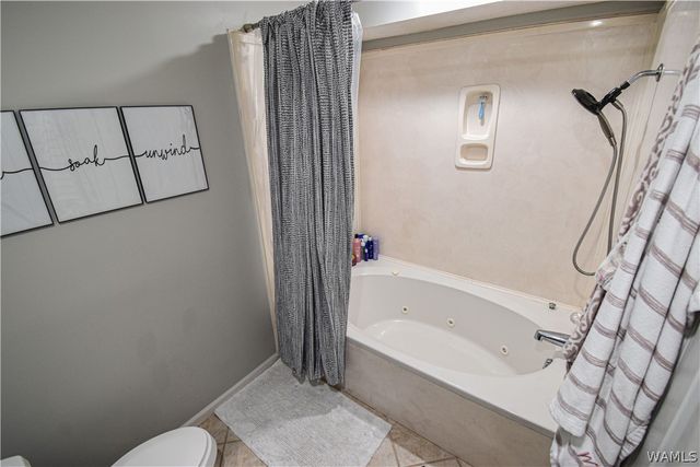 6127 Hibiscus, Northport, AL 35473