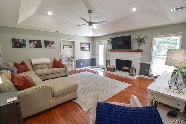 6127 Hibiscus, Northport, AL 35473