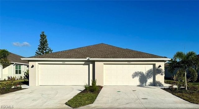 9083 Leatherwood LOOP, Lehigh Acres, FL 33936