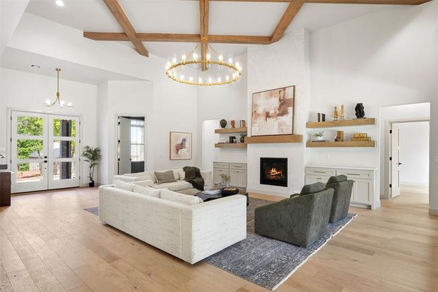 13000 Stagecoach Trail, Arcadia, OK 73007