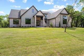 13000 Stagecoach Trail, Arcadia, OK 73007
