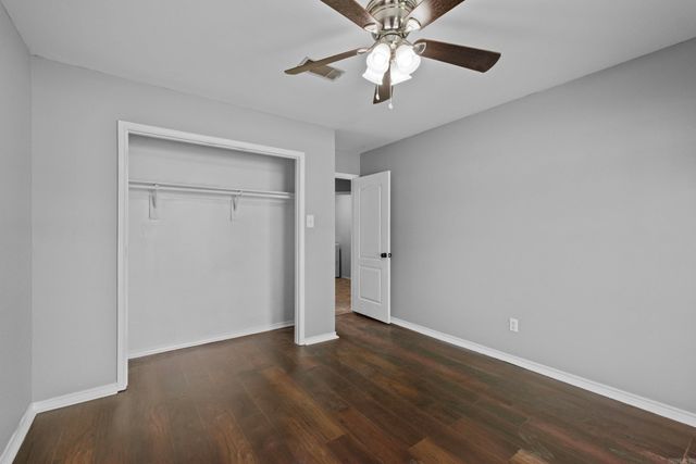 2125 Maplewood Drive, Conway, AR 72032