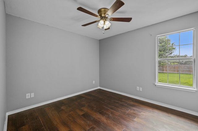 2125 Maplewood Drive, Conway, AR 72032