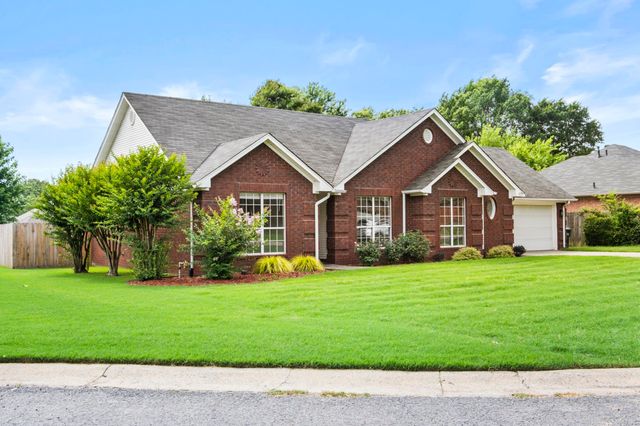 2125 Maplewood Drive, Conway, AR 72032