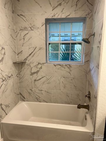 911 W Government St, Pensacola, FL 32502