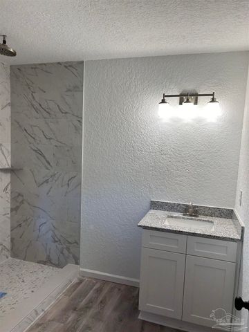 911 W Government St, Pensacola, FL 32502