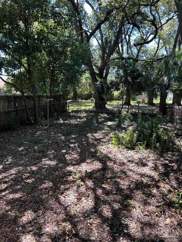 911 W Government St, Pensacola, FL 32502