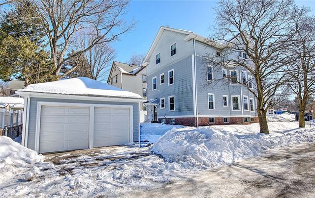 17 Pidge Avenue 2, Pawtucket, RI 02906