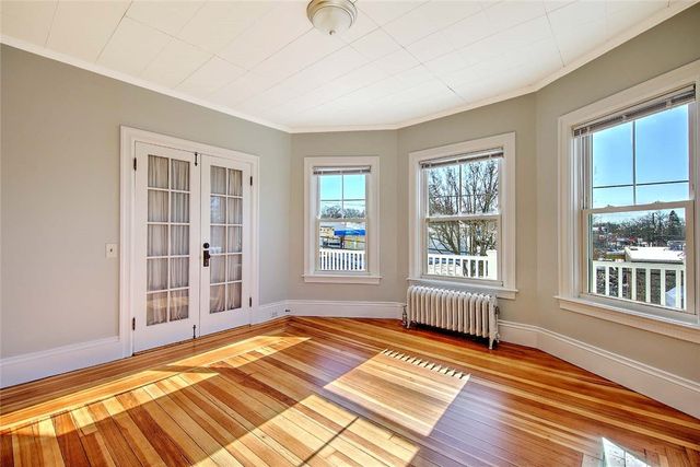 17 Pidge Avenue 2, Pawtucket, RI 02906