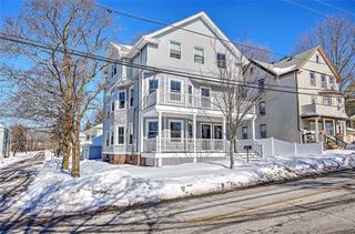 17 Pidge Avenue 2, Pawtucket, RI 02906