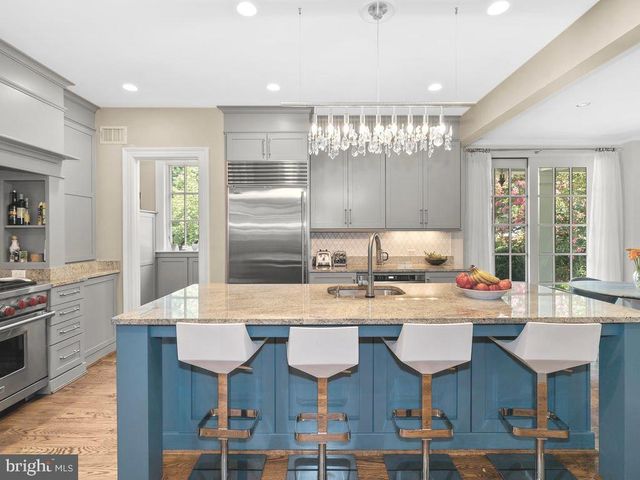 4400 ELM ST, Chevy Chase, MD 20815