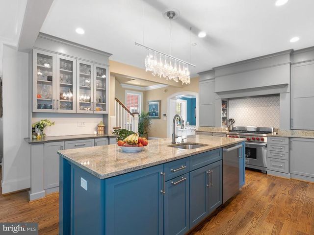 4400 ELM ST, Chevy Chase, MD 20815