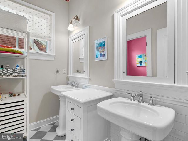 4400 ELM ST, Chevy Chase, MD 20815