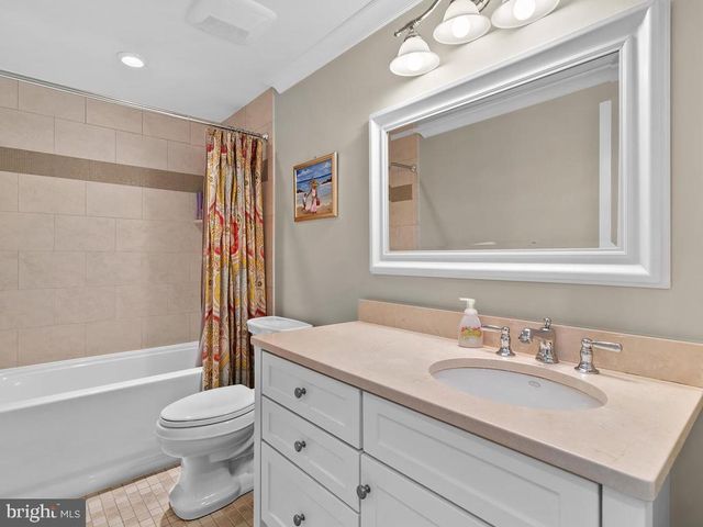4400 ELM ST, Chevy Chase, MD 20815
