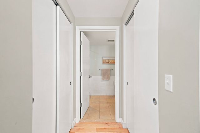 550 Pleasant St 201, Winthrop, MA 02152