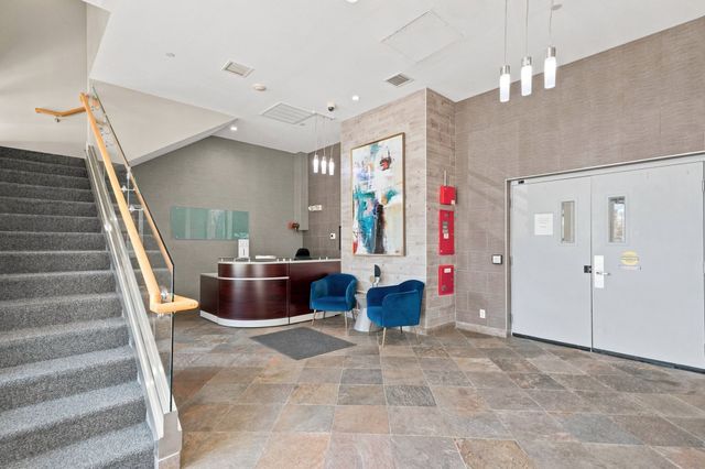 550 Pleasant St 201, Winthrop, MA 02152