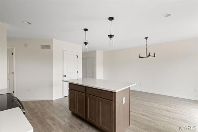 1617 Winding Meadows Drive, Fenton, MO 63026