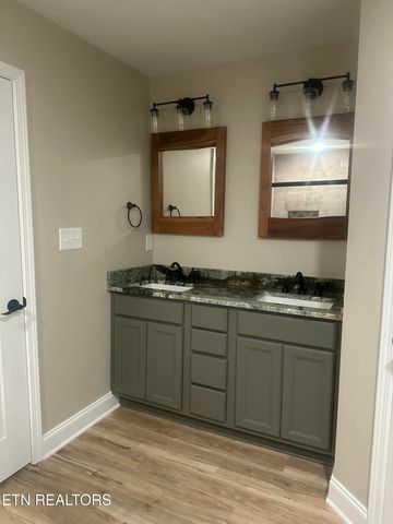 540 Henderson Rd 138, Pigeon Forge, TN 37863