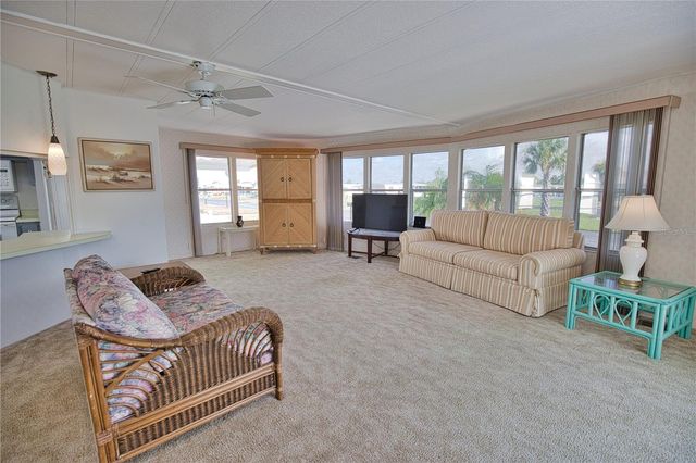 311 ROBALO, North Port, FL 34287