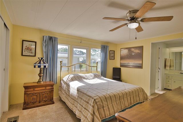 311 ROBALO, North Port, FL 34287