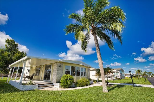 311 ROBALO, North Port, FL 34287