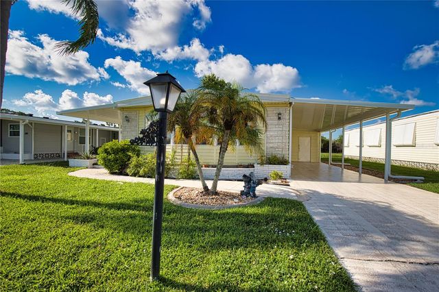 311 ROBALO, North Port, FL 34287