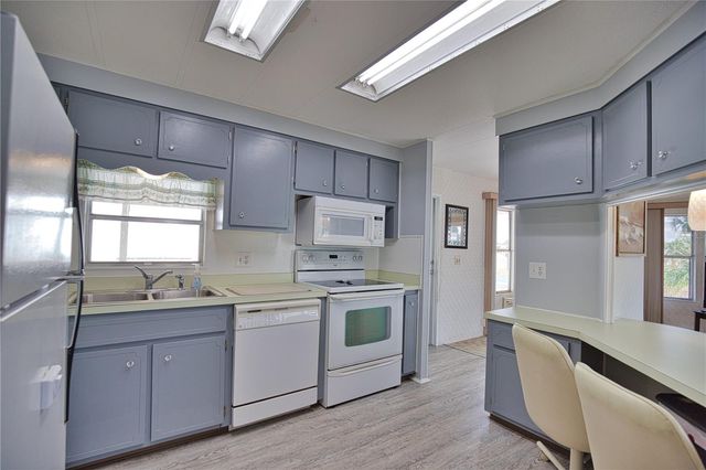 311 ROBALO, North Port, FL 34287