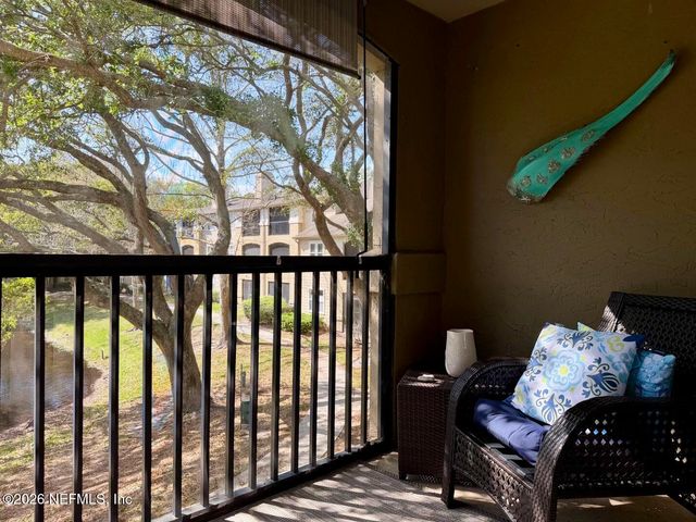 7 ARBOR CLUB Drive 211, Ponte Vedra Beach, FL 32082