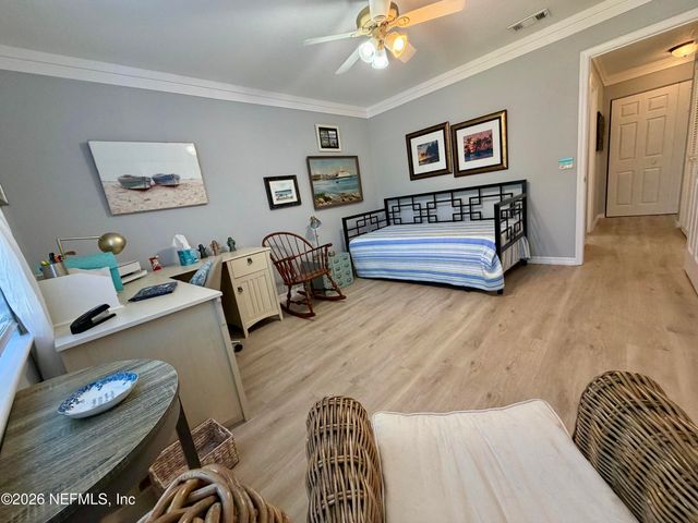 7 ARBOR CLUB Drive 211, Ponte Vedra Beach, FL 32082