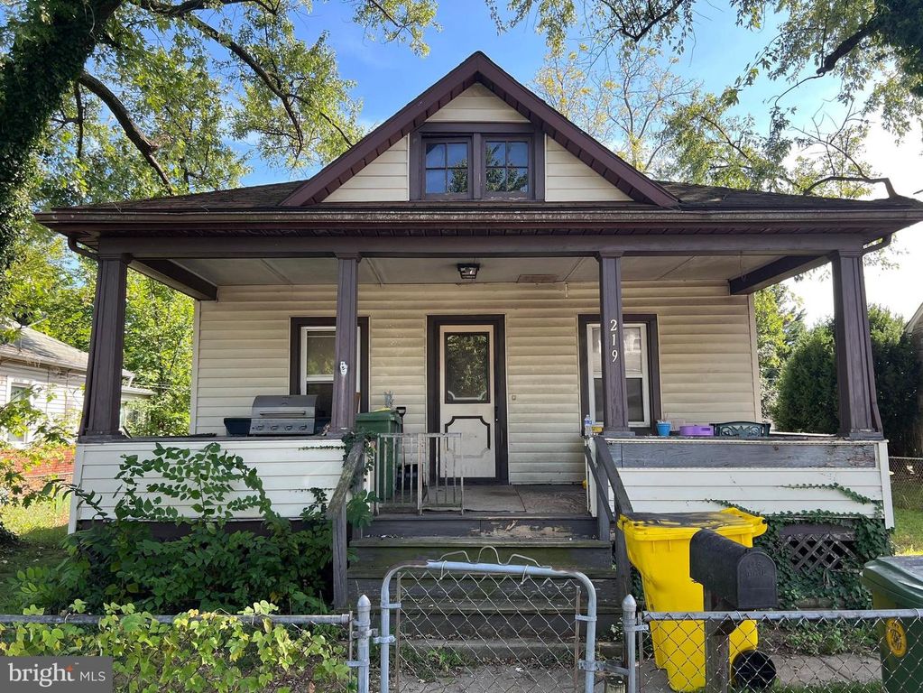 219 DORIS, Baltimore, MD 21225
