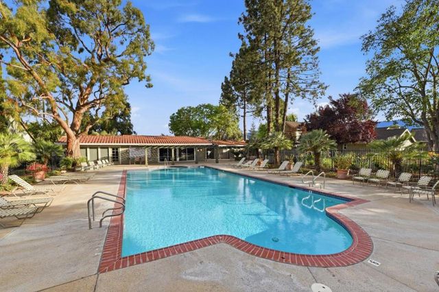 5655 Sunflower Lane, San Jose, CA 95118