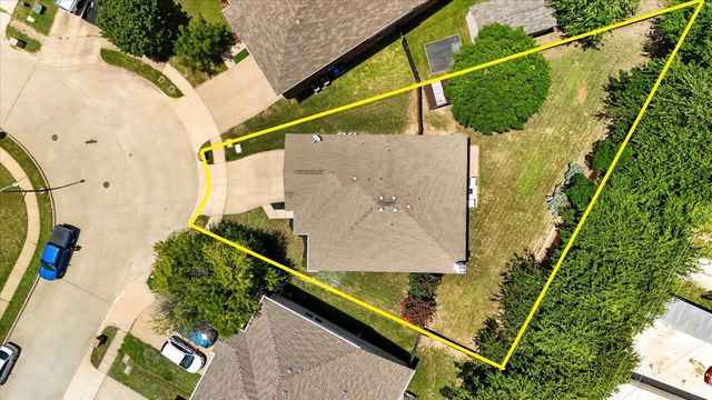 16520 Red River Lane, Fort Worth, TX 76247