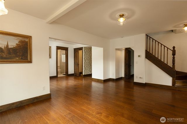 13101 Olalla Valley Road SE, Olalla, WA 98359